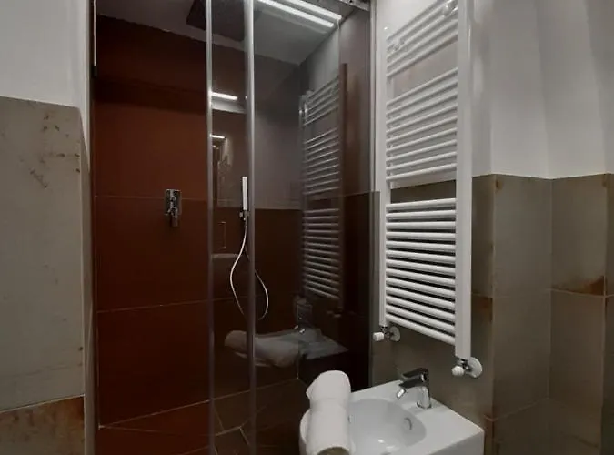 Apartment Ansidei 3 *